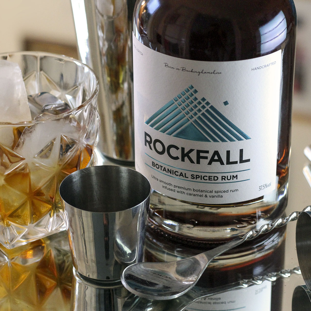 rockfall spiced rum with glass ice